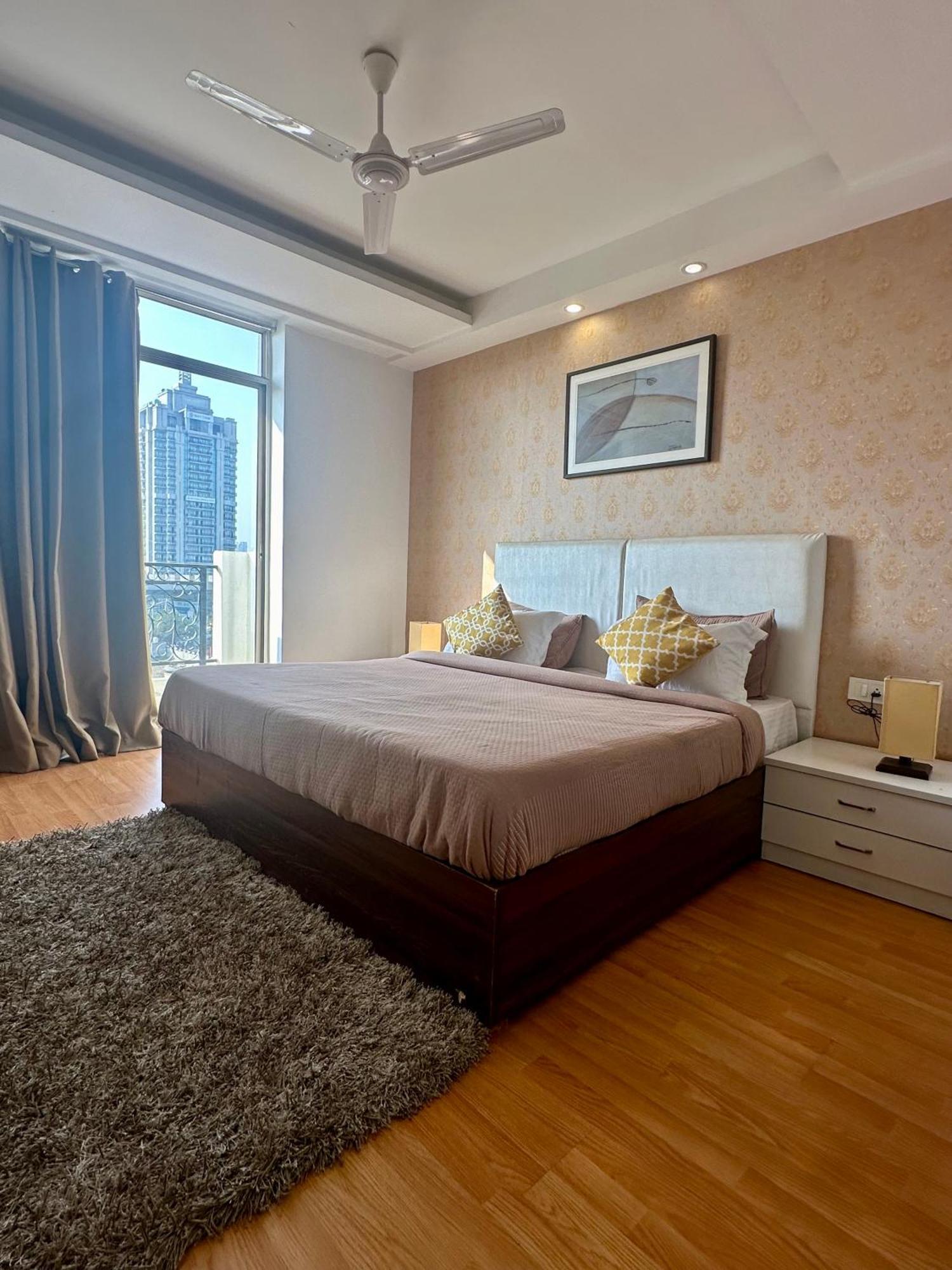 Flamingo Hotel Sector 67 I Studio Rooms I Gurgaon Bagian luar foto