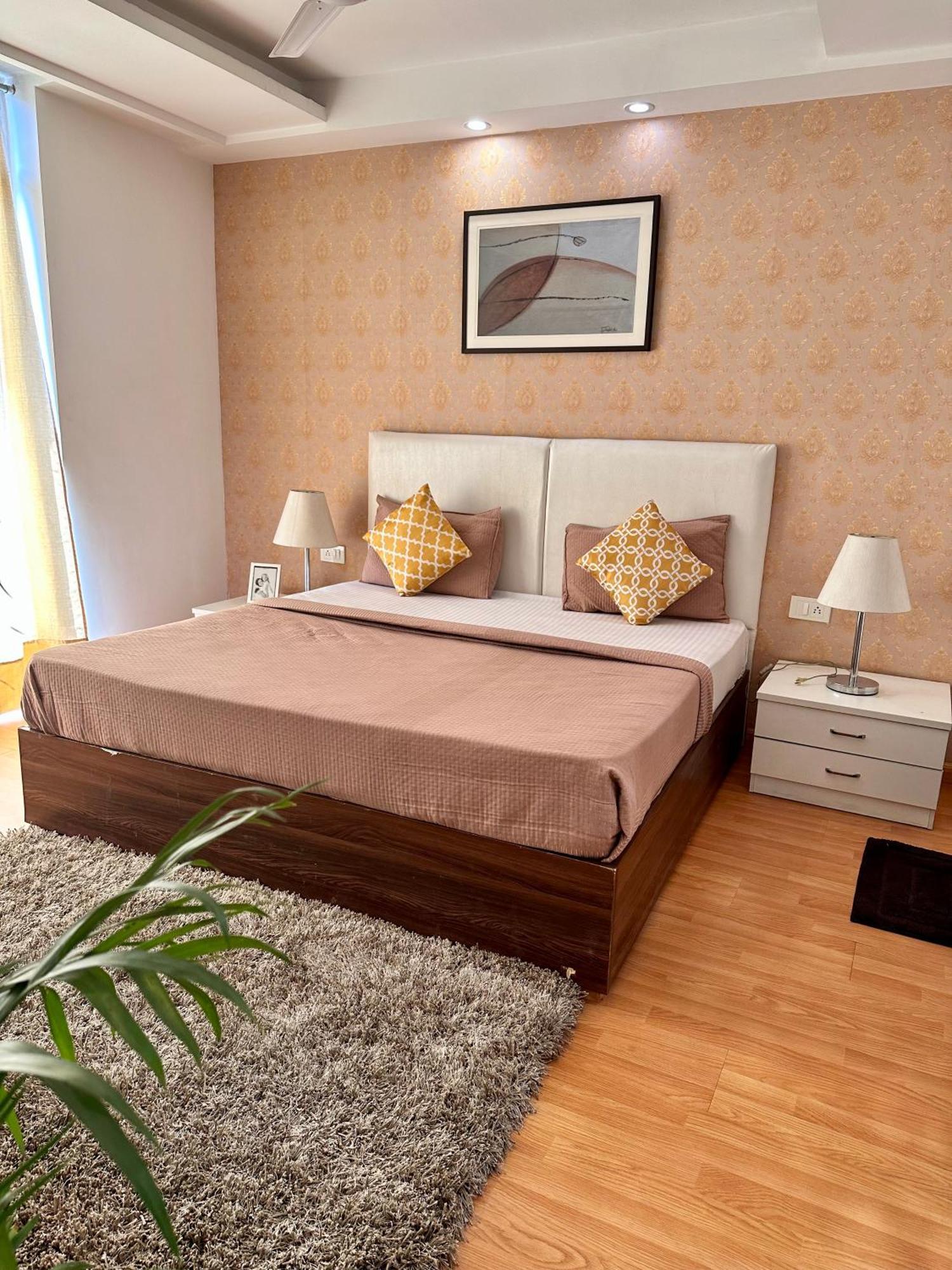 Flamingo Hotel Sector 67 I Studio Rooms I Gurgaon Bagian luar foto
